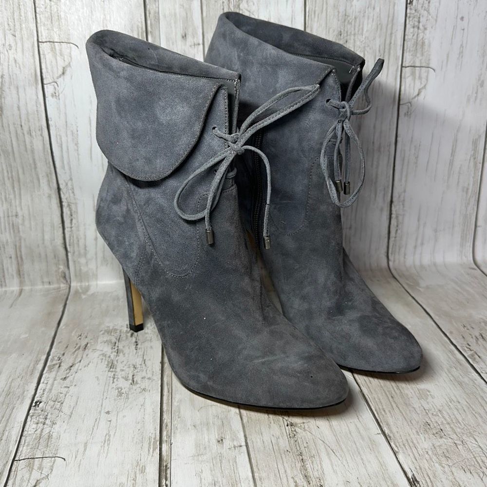 Guess Gray Suede Tie up Ankle Booties size 7.5 Side Zip Pointy Toe